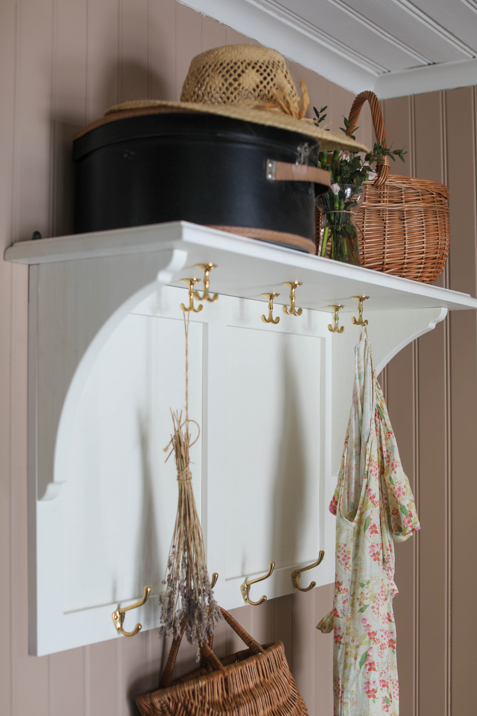 Hatthylla Hilma 120 cm mässing