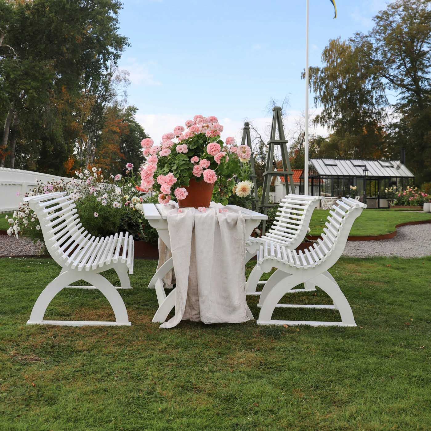 Trädgårdssoffa Astrid vit 170 cm